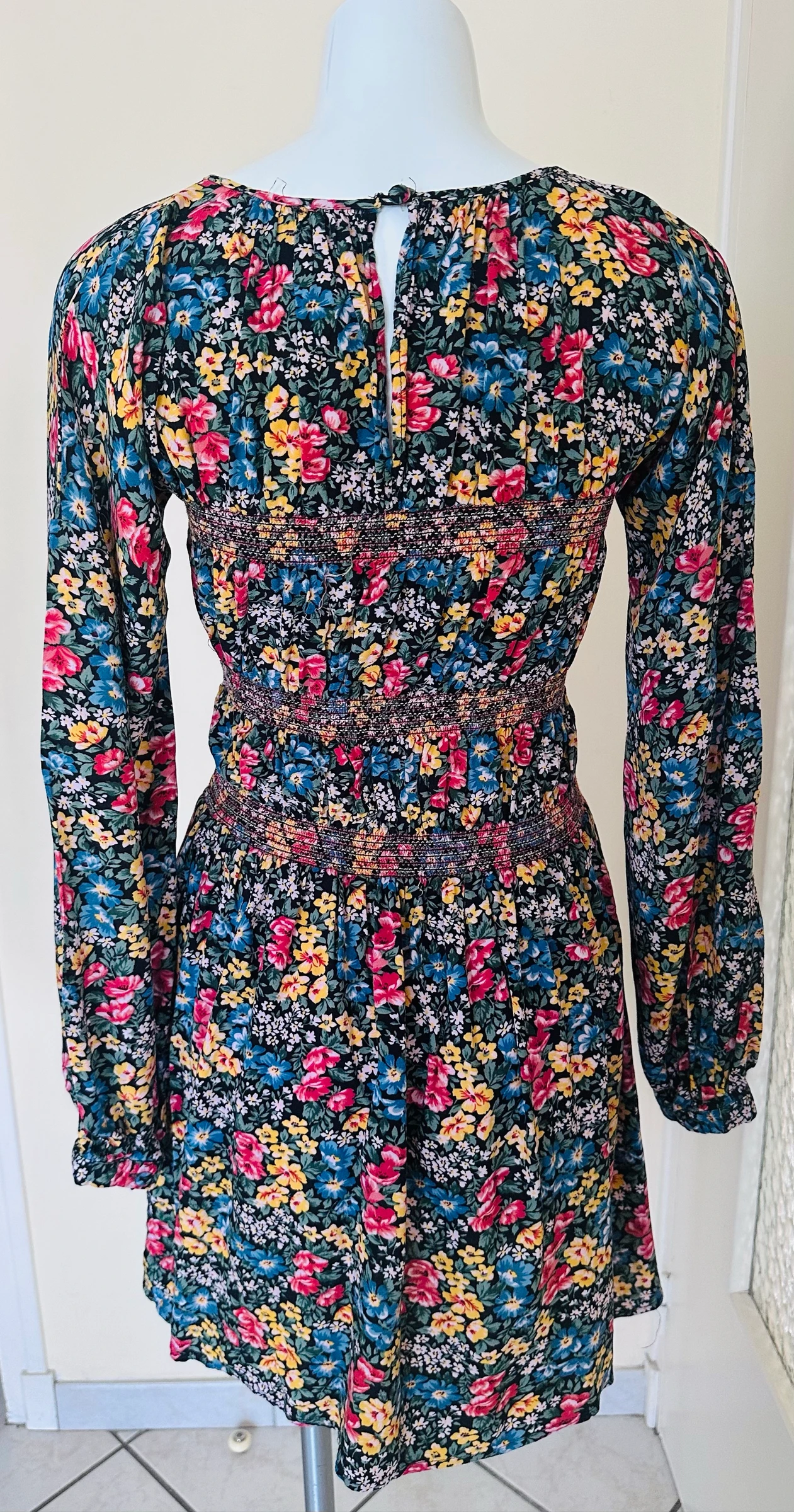 Vestido Floral Smockado Sublime ASOS – Tamanho 38 – Estado Novo – photo 7